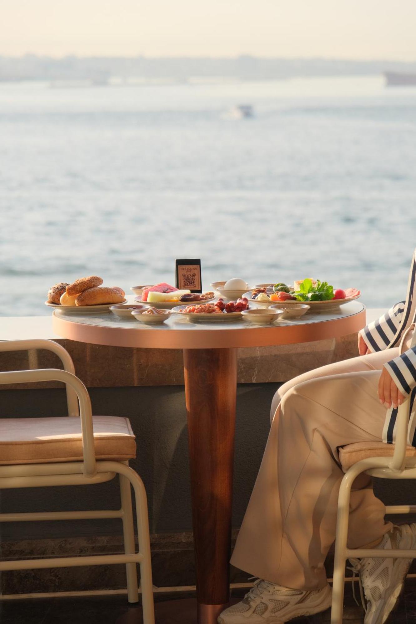 Dream Inn Karakoey Bosphorus Istambul Exterior foto